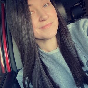 Meet your Posher, Brittany